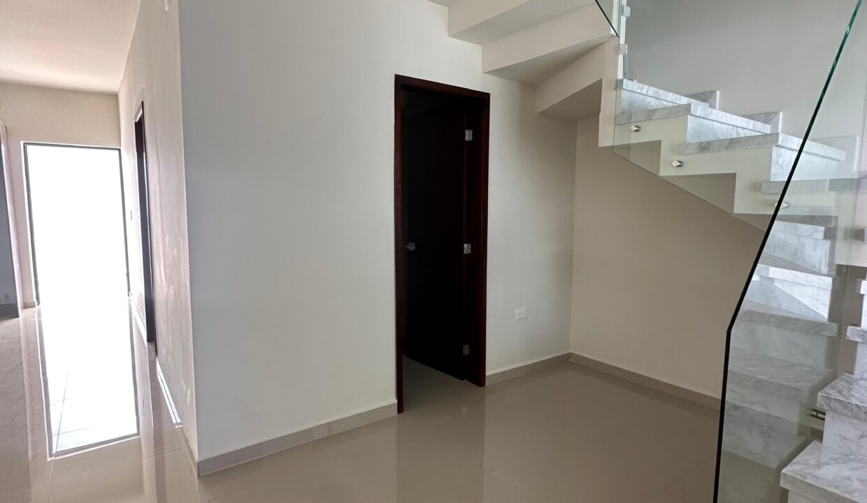 WhatsApp Image 2025-08-29 at 2.30.51 PM