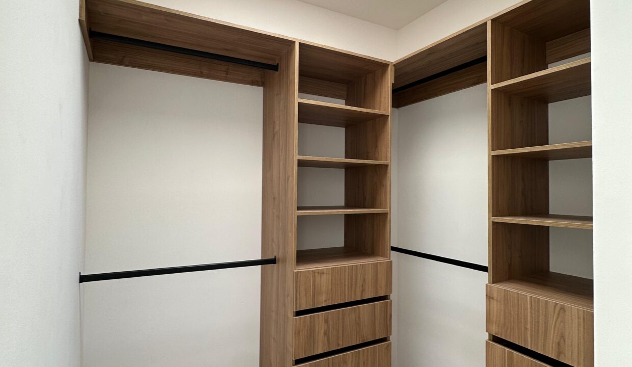 WhatsApp Image 2025-11-11 at 1.12.35 PM