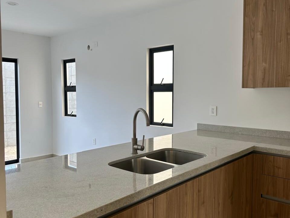 WhatsApp Image 2025-11-24 at 9.56.31 AM (2)