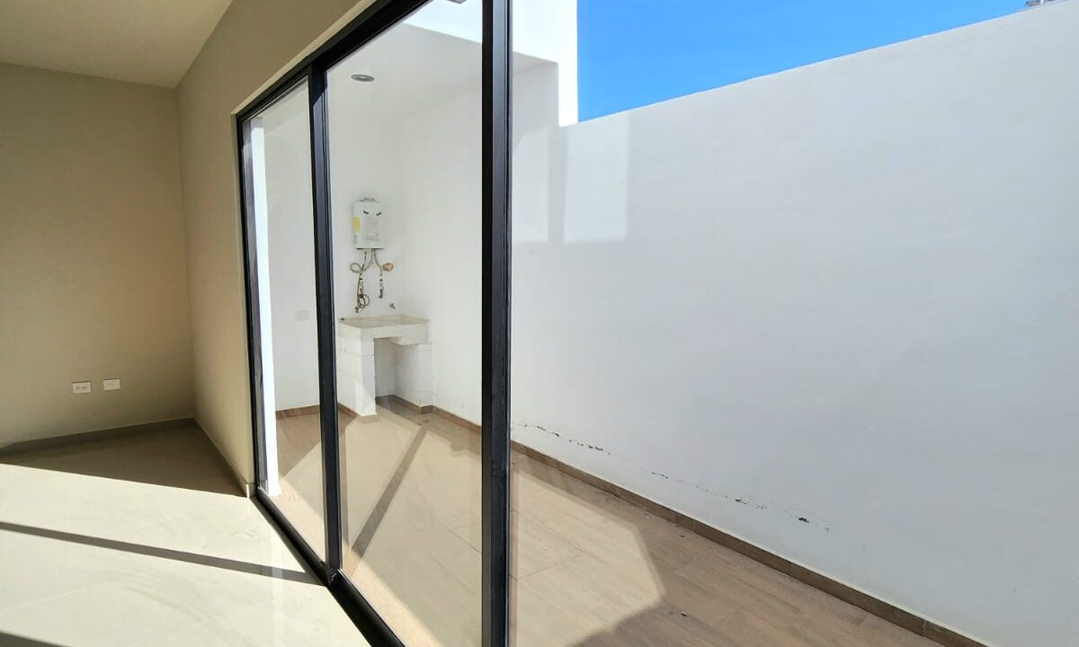 WhatsApp Image 2026-01-09 at 12.28.31 PM (4)